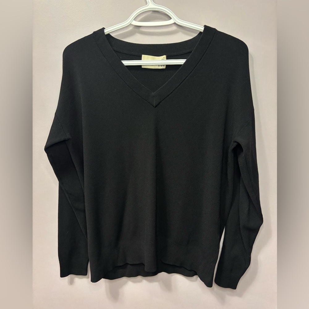 Wilfred Free Black V Neck Knit Sweater Medium